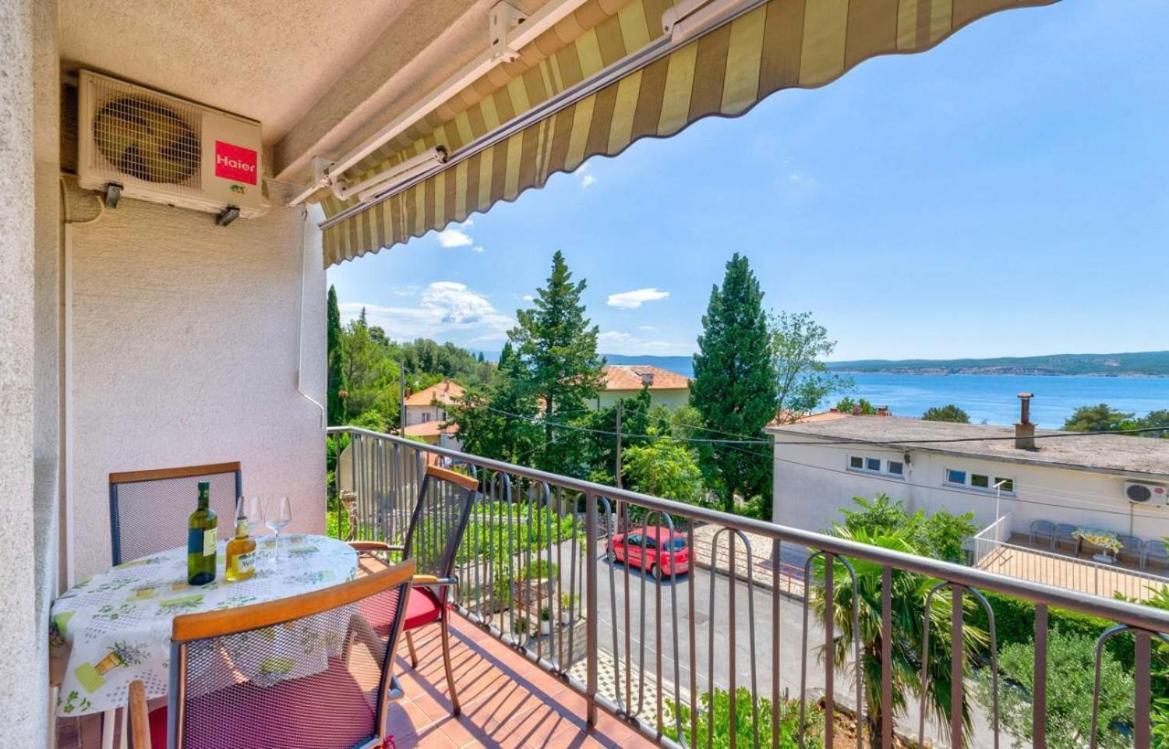Apartments Tatjana Crikvenica Exterior foto